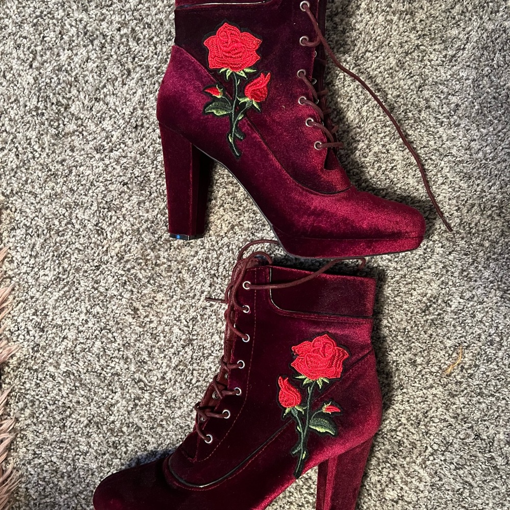 Embroidered Velvet Lace-Up Boots - Burgundy